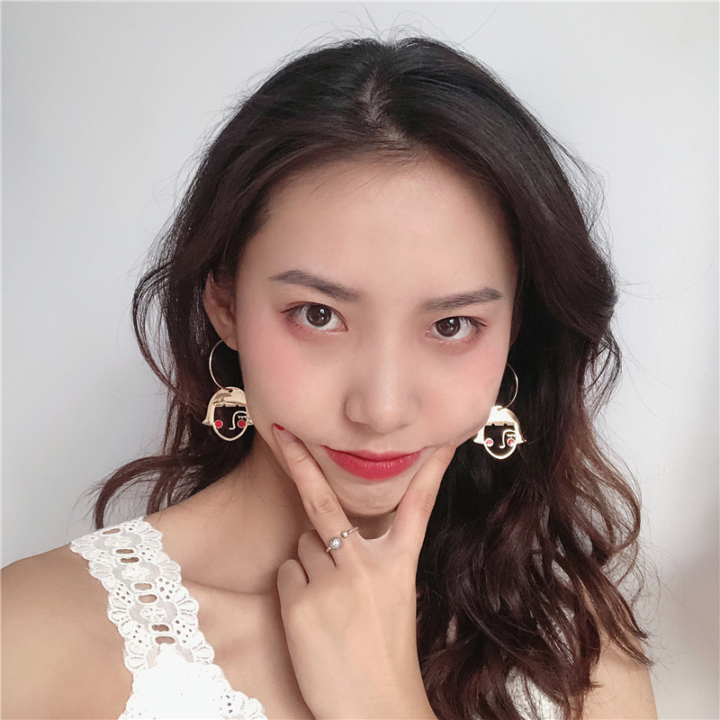 谷田部胜义 - 院线新片抢先在线观看 - 在线观看直播